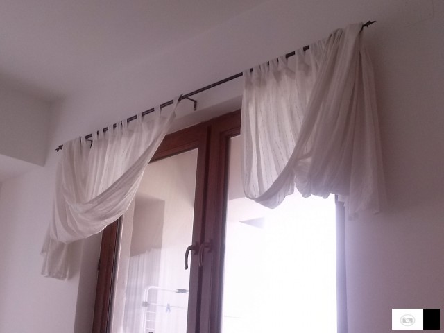 Zavesa I Kornizi Komplet