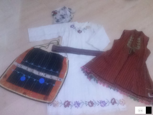 Skopska Nosija 350 Evra