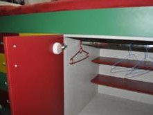 ПРОДАВАМ ДЕТСКИ КРЕВЕТ