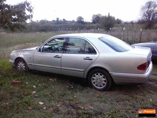 Мерцедес E 290 Td