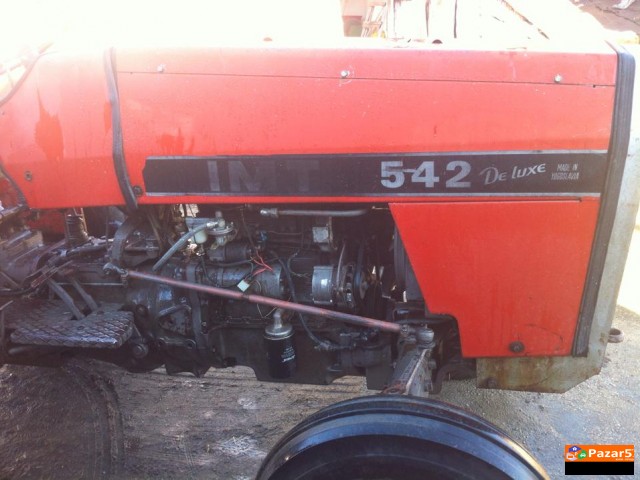 traktor imt 542