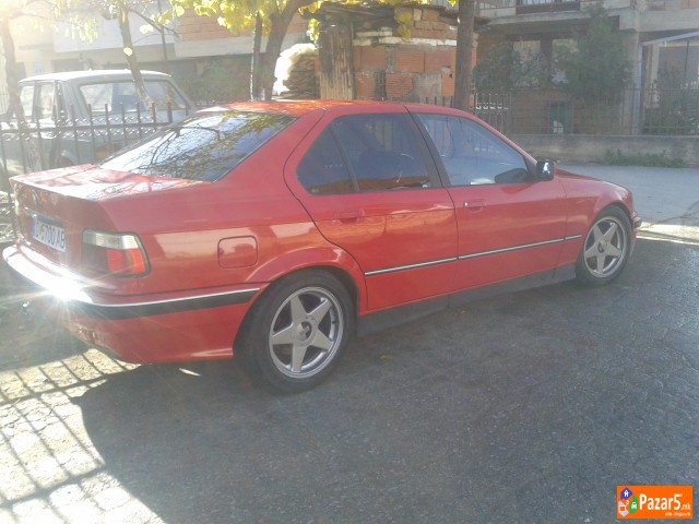 Se Prodava Bmw  325 Td Mozi Zamena Za Golf4 Benzin