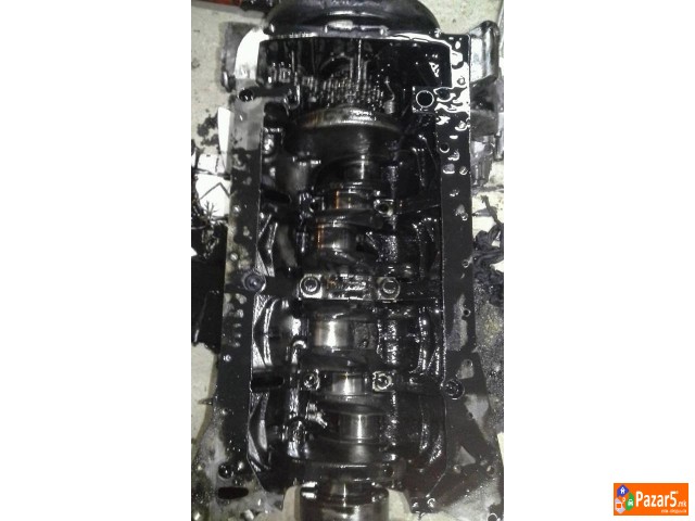 Delovi Mercedes C220 W203  2001g