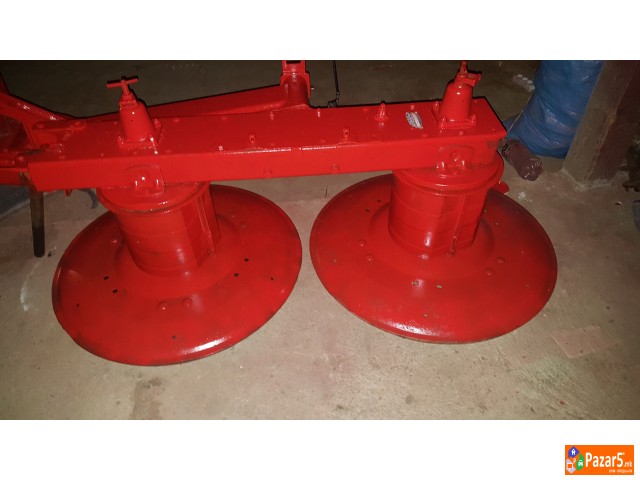 Se Prodava Zemjodelska Mehanizacia