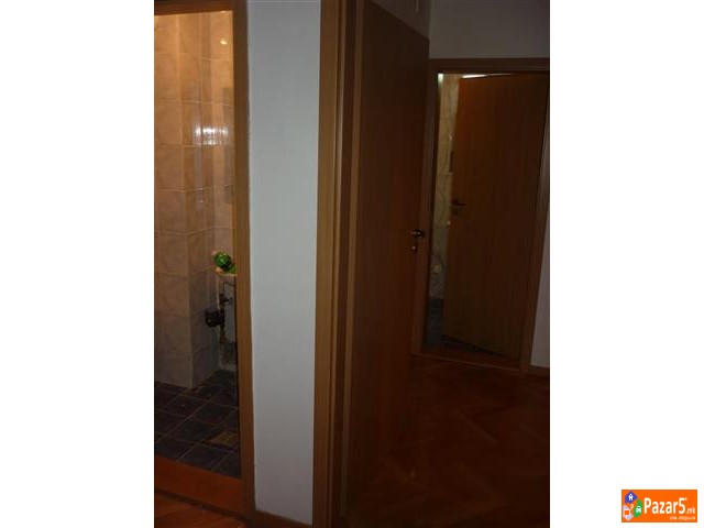 Izdavam Prekrasen Polunamesten Stan Vo Kisela Voda