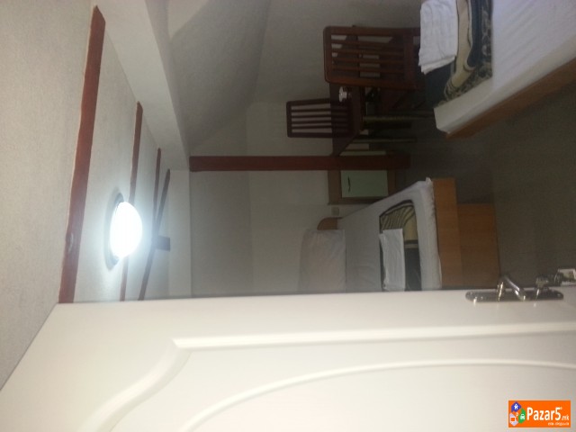 Struga-izdavanje Na Hotelsko Uredeni Sobi Vo Strog