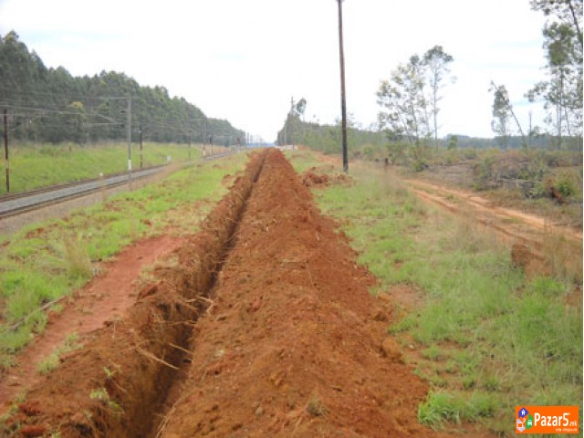 Kopanje Na Temeli, Rovovi Za Komunalni Linii, Isko