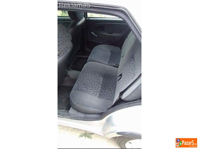 Saxo 1.1 Benzin '99 So Klima 