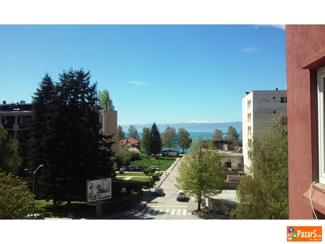 Se izdava apartman vo centarot na Ohrid