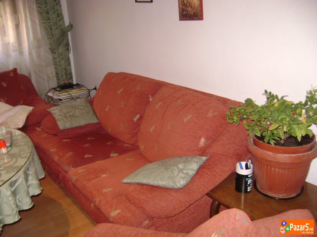 Se Prodava Pokuknina Mnogu Povolno