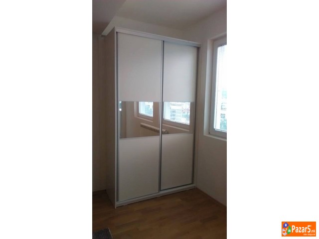 Se Izdava Preubav Nov Stan Vo Karpos