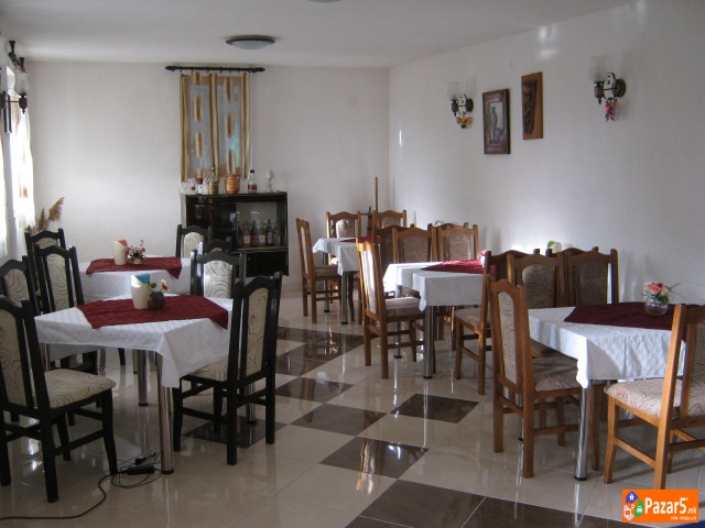 Апартмани Танески Коњско