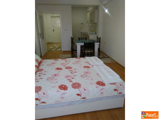 Se Izdava Apartman Vo Ohrid