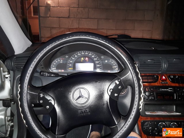Mercedes Benz C220