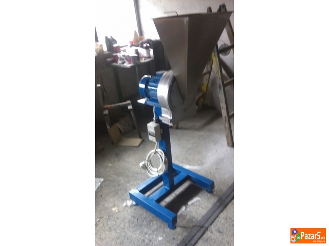 Pakerki Dozeri Transporteri Mlinovi Mesaci