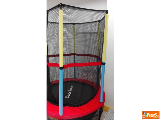Se prodava trambolina