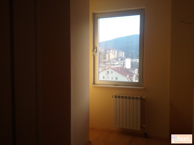 Се продава Стан новоградба од 111m2,кај Млечен