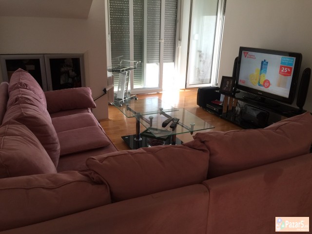 Се продава стан 58m2 во Охрид