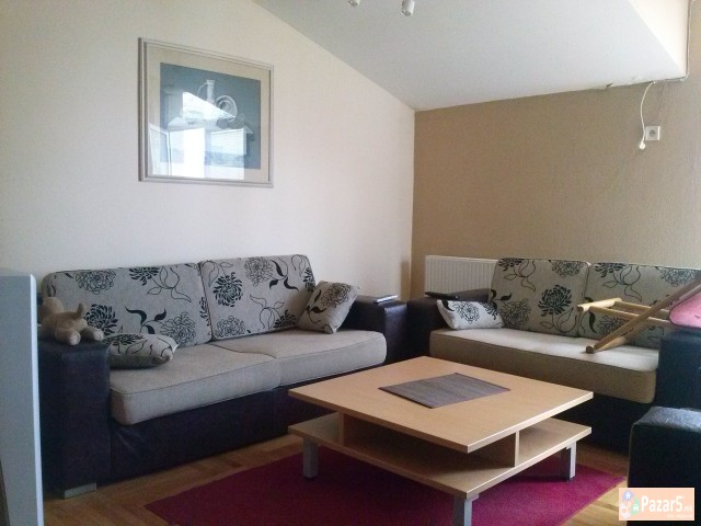 Се продава Куќа од 224m2 во населба Тафталиџе 1