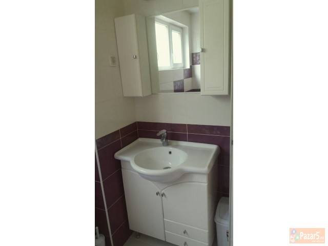 Се издава двособен стан