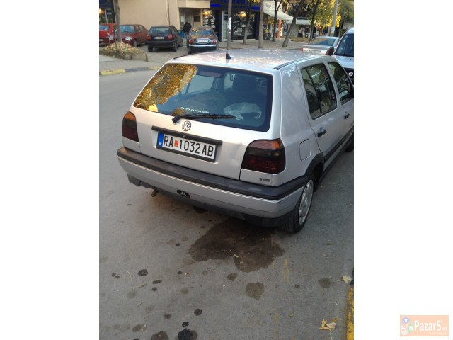Prodavam Golf 3