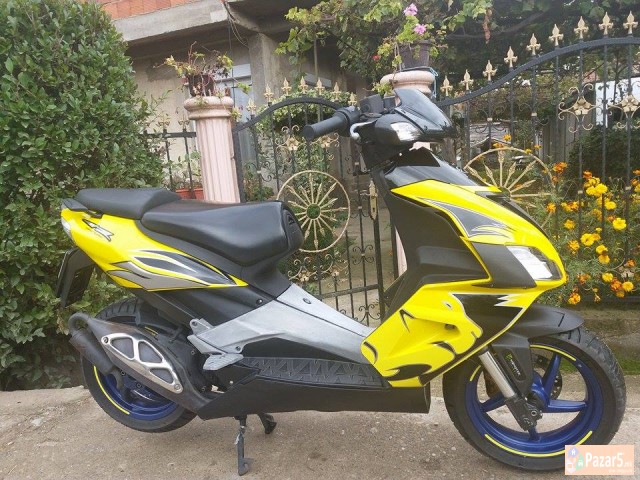 APRILIA SR 50 ODLICNA!