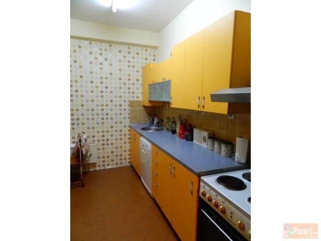 СЕ ПРОДАВА 4-СОБЕН СТАН ВО КИСЕЛА ВОДА