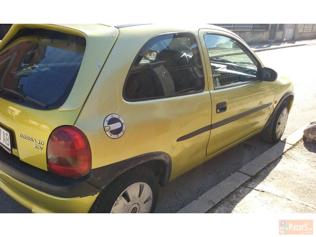 corsa se prodava
