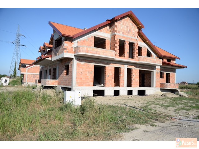 Продавам куќа (kuka) во Хиподром