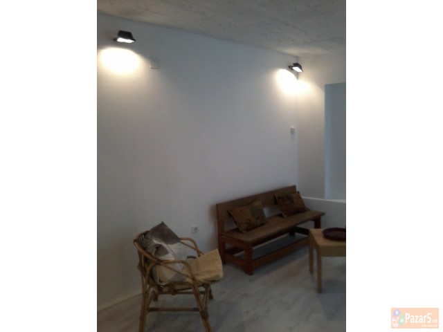 Se Izdava Deloven Prostor