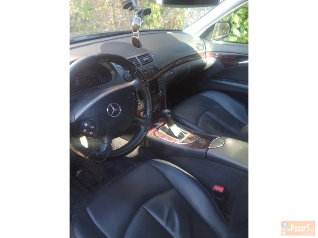 Mercedes E200