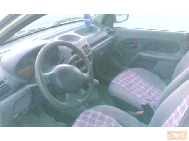 Se Prodava Ili Menuva Clio1.9d