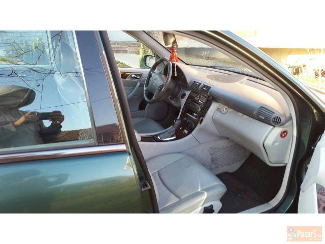 Mercedes Benz C220