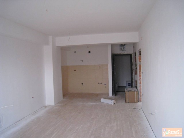 АВА ДОМ продава двособен стан