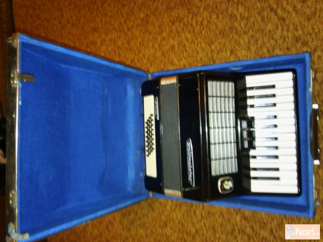 Harmonika Weltmeister   Odlicna