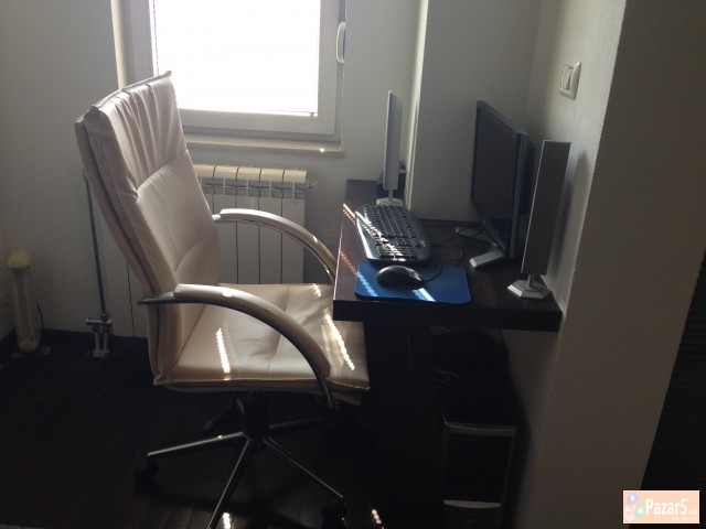 Izdavam Kompletno Namesten Stan 53m2