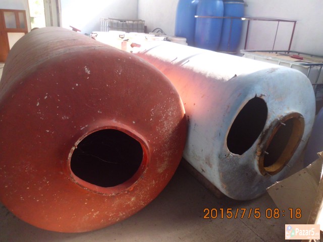 Prodavam Poliesterski Rezervoari