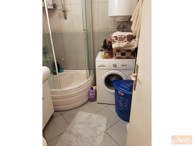 Продавам реновиран стан кај ВЕРО Аеродром