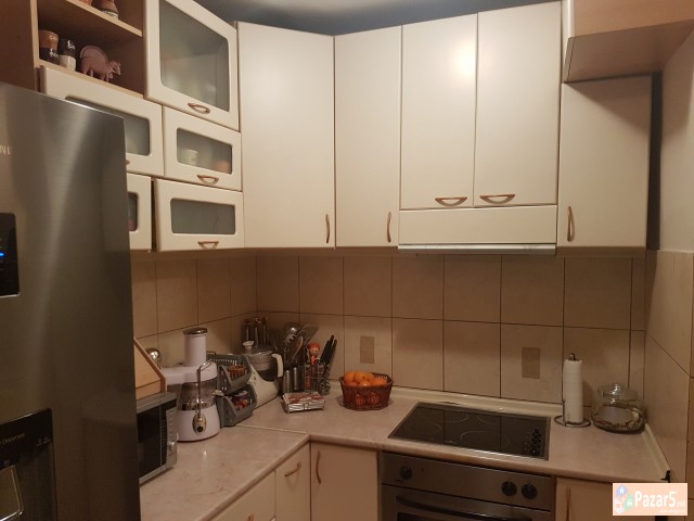 Продавам реновиран стан кај ВЕРО Аеродром