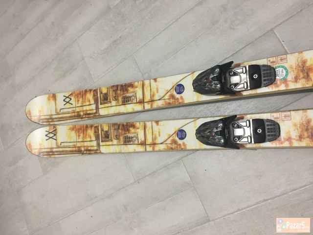 Ski