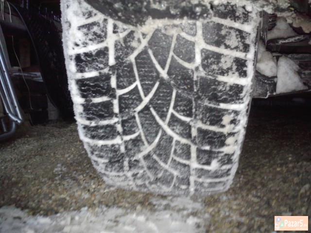 Itno 2 zimski gumi Dunlop 205 55 16