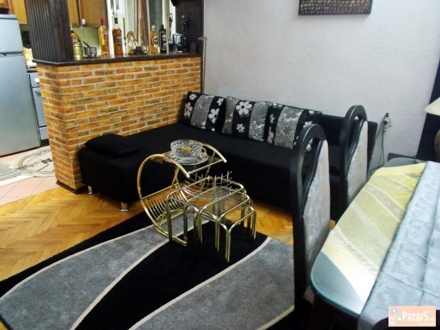 Prodavam Kuka Mozi Zamena Za Stan