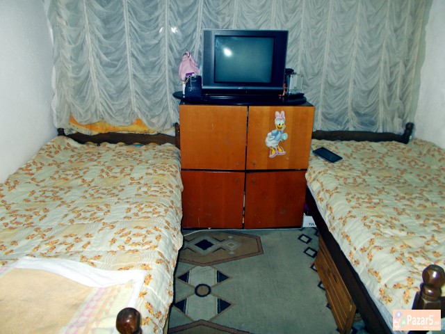 Prodavam Kuka Mozi Zamena Za Stan