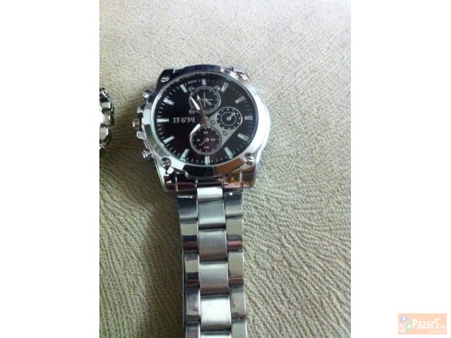 Се продаваат Модерни Часовници(Нови)