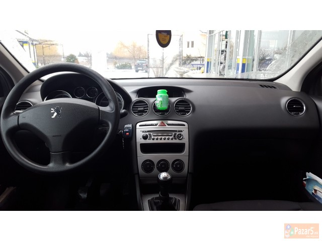 Se Prodava Peugeot 308