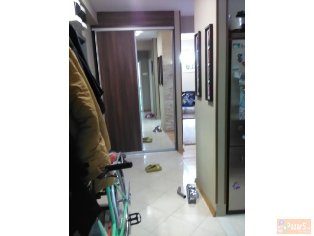 АВА ДОМ продава двособен стан