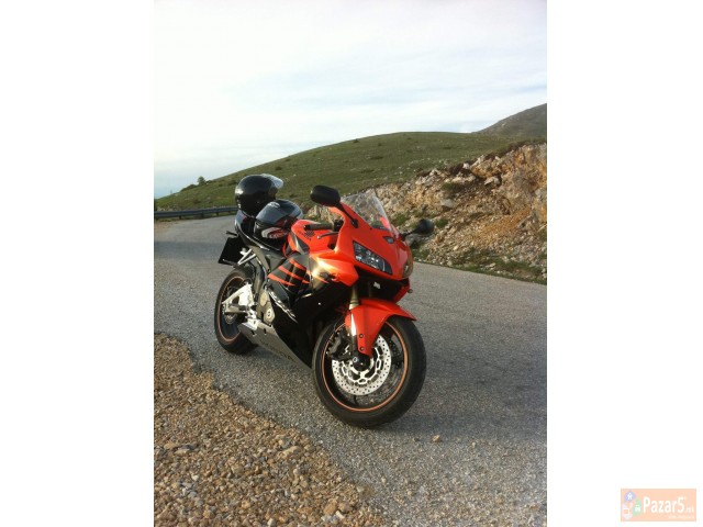 Bmw e46 honda cbr600rr zaedno