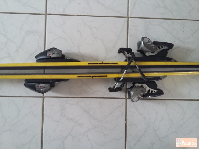 Скии Atomic и кондури Rossignol