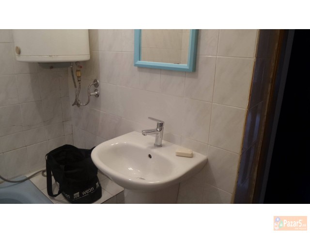 Se Prodava Kukja So Plac Vo Volkovo