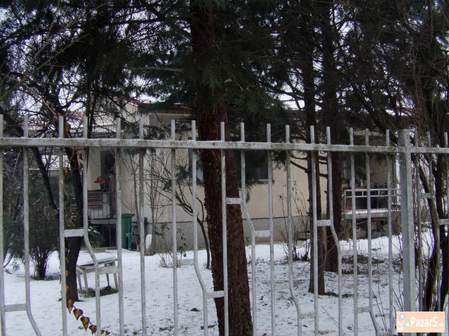 Продавам или заменувам Куќа во Бутел 1